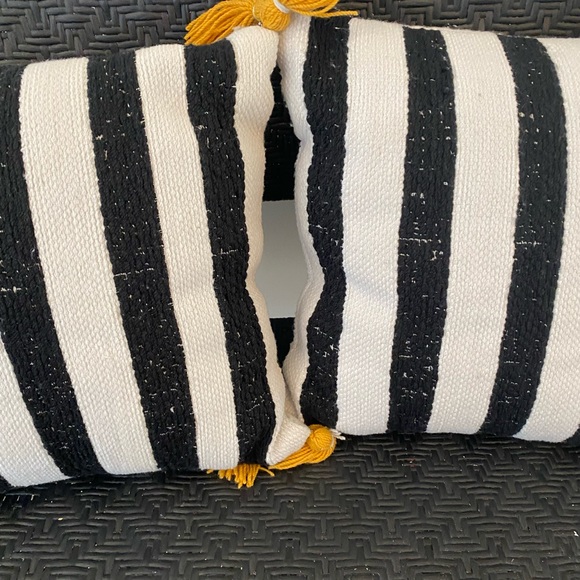 Hearth & Hand Striped/Textured Indoor/Outdoor Pillows - Picture 7 of 12